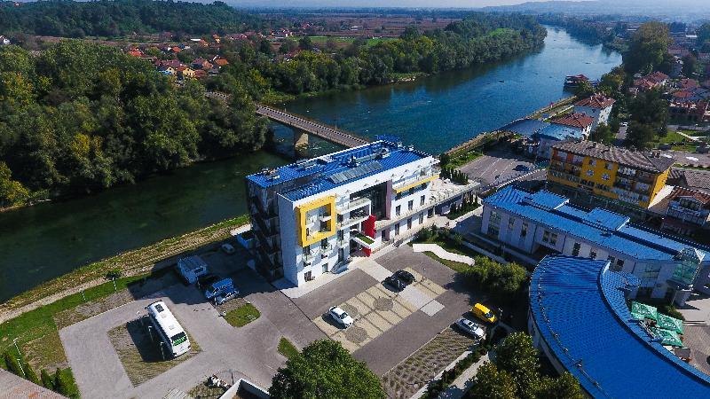 Zepter Hotel Bosanska Dubica Экстерьер фото